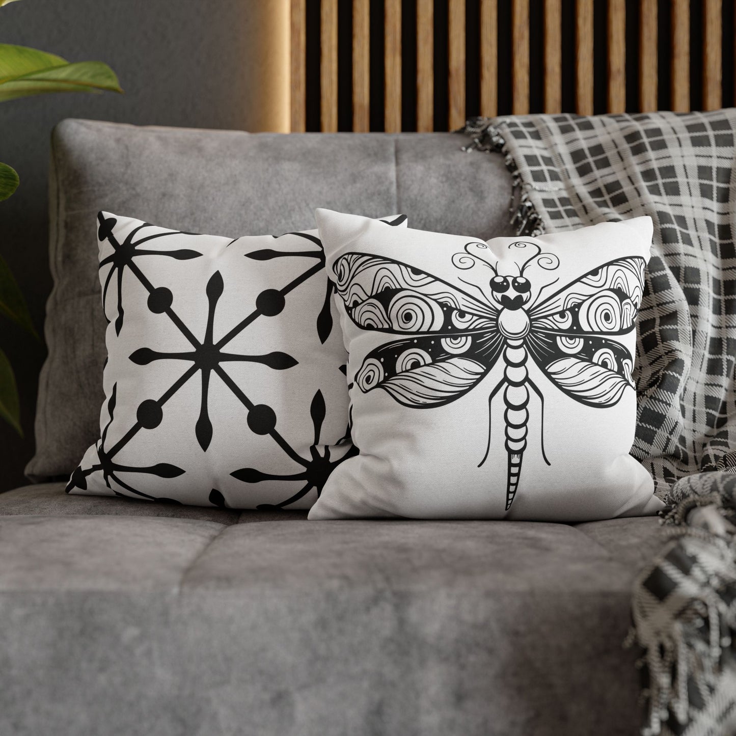 Boho Black and White Butterfly Pillowcase - Decorative Throw Pillow Cover, Home Decor, Gift for Nature Lovers, Modern Cushion, Cozy Vibe