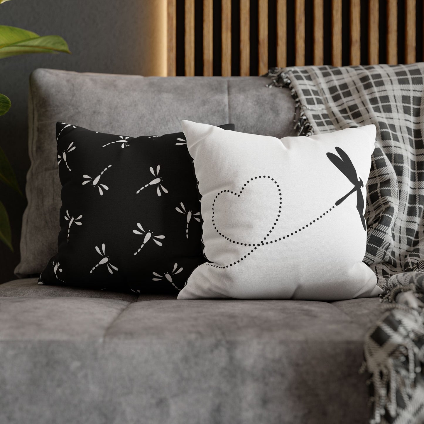 Elegant Flying Love Heart Dragonfly Pillowcase, Decorative Cushion Cover, Home Décor, Gift for Nature Lovers, Chic Accent Pillow, Wedding Present, [...]