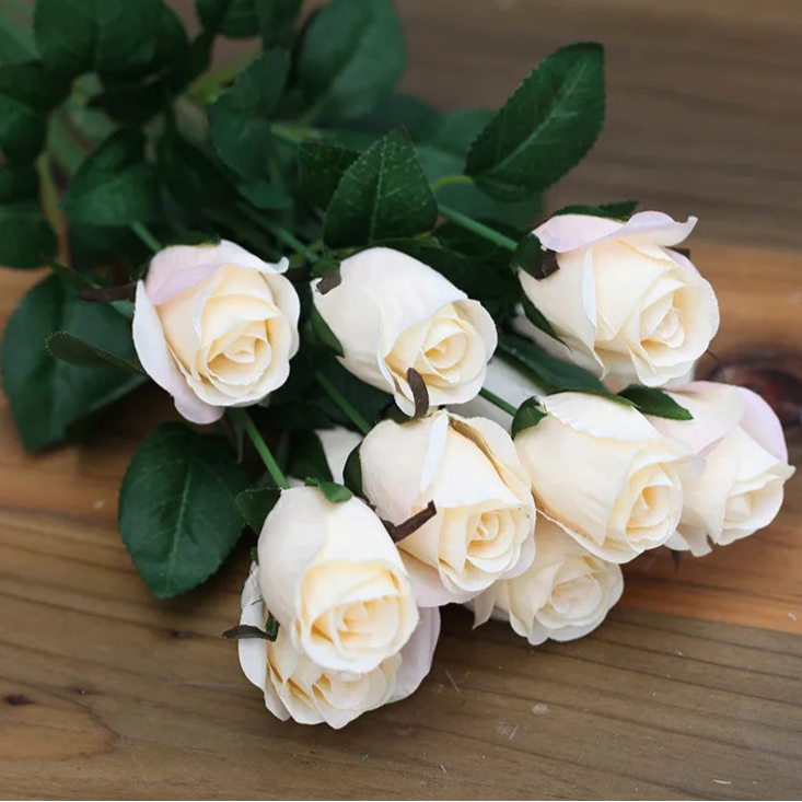 12 Heads Elegant Romantic Faux  Roses Flowers Bunch Simulation Silk Flowers Bridal Hand Bouquet Home Party Wedding Decor Rose Floral